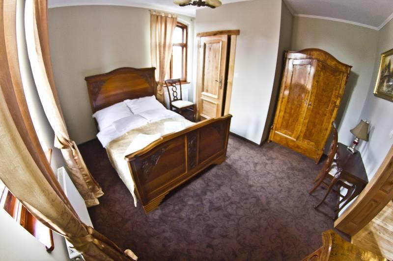Leniwka Hotel Świebodzin Kültér fotó