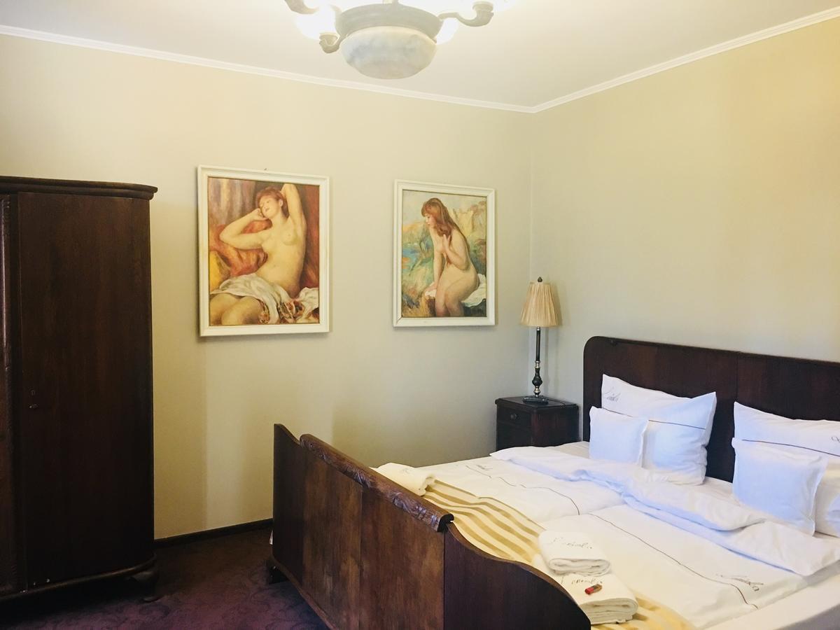 Leniwka Hotel Świebodzin Kültér fotó