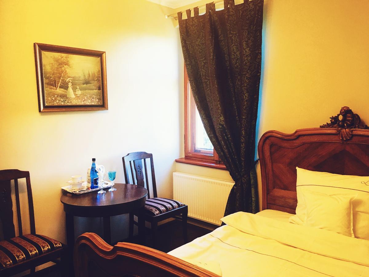 Leniwka Hotel Świebodzin Kültér fotó
